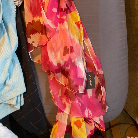 Scarves scarves scarves - Picture 13 of 13